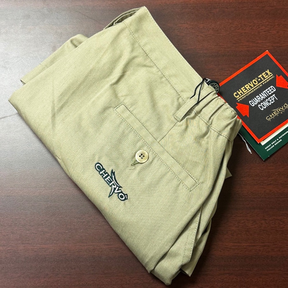 Chervo Golf Shorts Mens 32 Khaki Performance Pleated‎ Cool Impact C3945 NWT